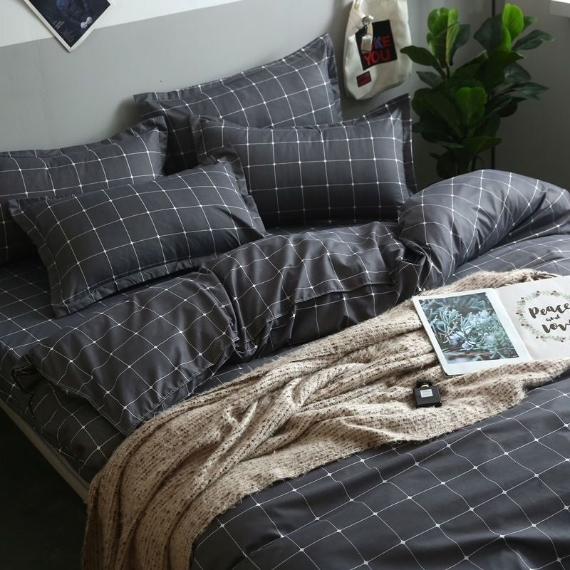 HKM-256339 Skin-Friendly Four-Piece Quilt Cover and Bed Sheet Set in Multiple Sizes