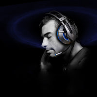 HKM-257555 Illuminated Gaming Headset with Omnidirectional Microphone and 3.5mm + USB Plug, 40mm Driver