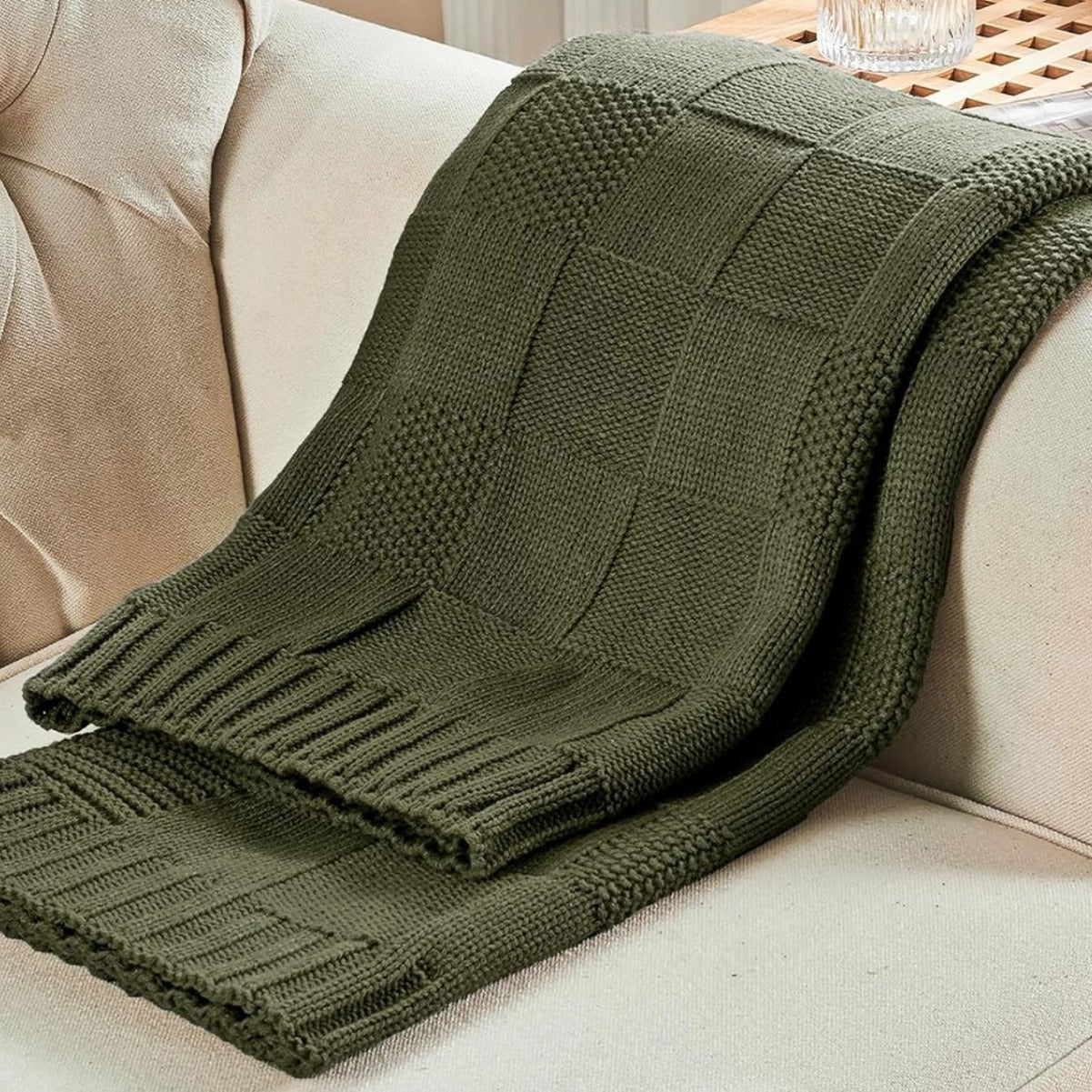 HKM-258643 Geometric Pattern Washable Sofa Blanket - Versatile 130x160 for All Seasons