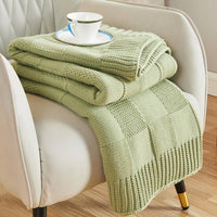 HKM-258643 Geometric Pattern Washable Sofa Blanket - Versatile 130x160 for All Seasons