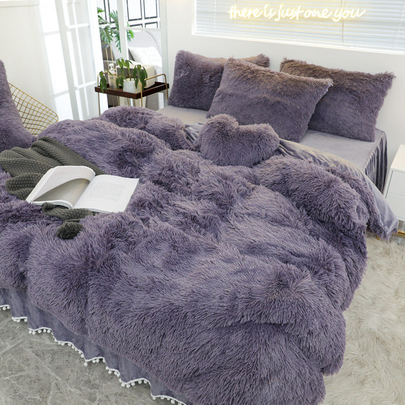 HKM-258963 Luxury Mink 4-Piece Bed Set in Assorted Sizes - Soft Polyester Fabric
