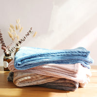 HKM-262739 Cozy Winter Pet Blanket - Soft Coral Fleece Cushion Nest for All Seasons