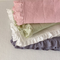 HKM-262931 Double-Sided Cotton Leaf Quilted Bedding Set with Ruffled Sand Washing Bed Cover – Available in Two Sizes