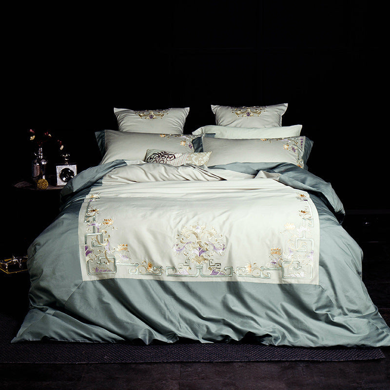 HKM-263251 Solid Color Long-Staple Cotton Bedding Set with Embroidery Accents