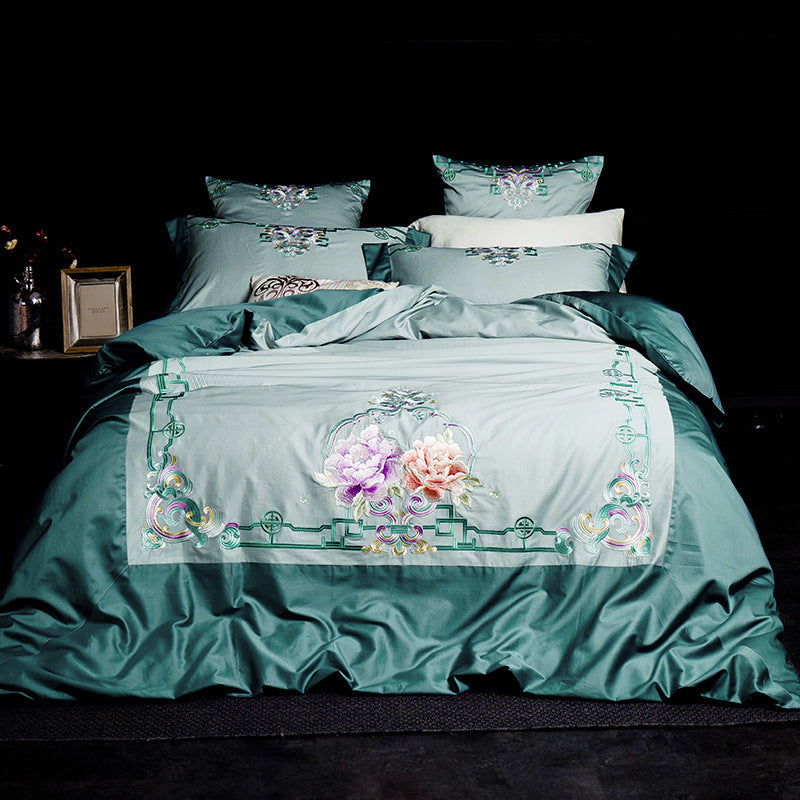 HKM-263251 Solid Color Long-Staple Cotton Bedding Set with Embroidery Accents