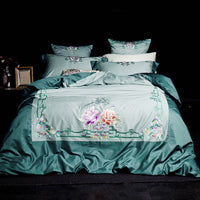 HKM-263251 Solid Color Long-Staple Cotton Bedding Set with Embroidery Accents