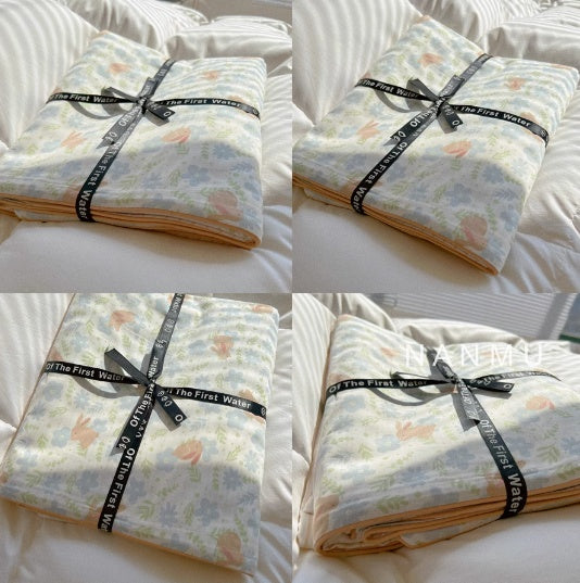 HKM-271315 Bunny Design Four-Piece Cotton Bedding Set in Pastoral Style for Dorm Rooms