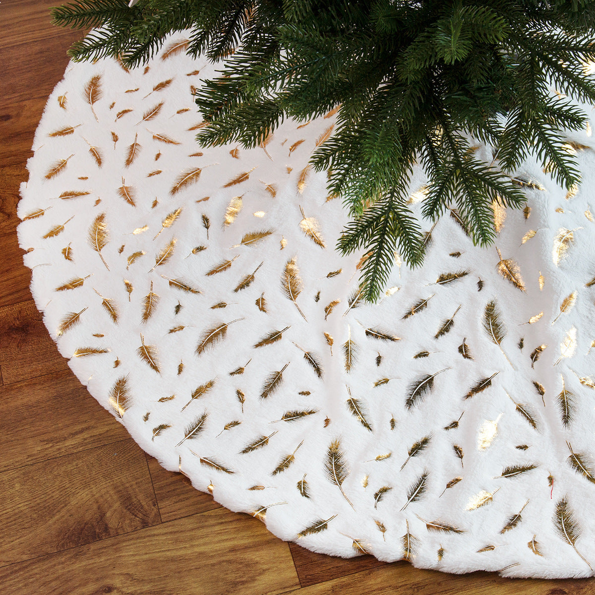 HKM-271763 Elegant White Plush Christmas Tree Skirt with Golden and Silver Feather Design, 90cm & 122cm Sizes