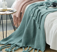 HKM-273619 Knitted Tassel Sofa Blanket - Polyester Fiber, 130x170cm & 150x200cm Options