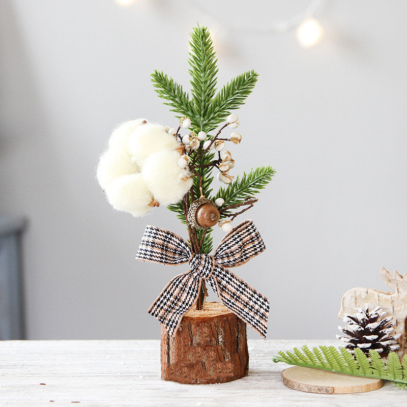 HKM-279507 Wrought Iron Small Christmas Tree Ornament in Pot - Eco-Friendly, Durable Decor