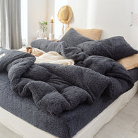 HKM-280211 Cozy Pink Coral Fleece 4-Piece Bedding Set for 1.2m to 1.8m Beds