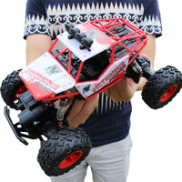 HKM-282195 1/12 Scale 4WD Off-Road Remote Control Truck with LED Lights and Metal Construction