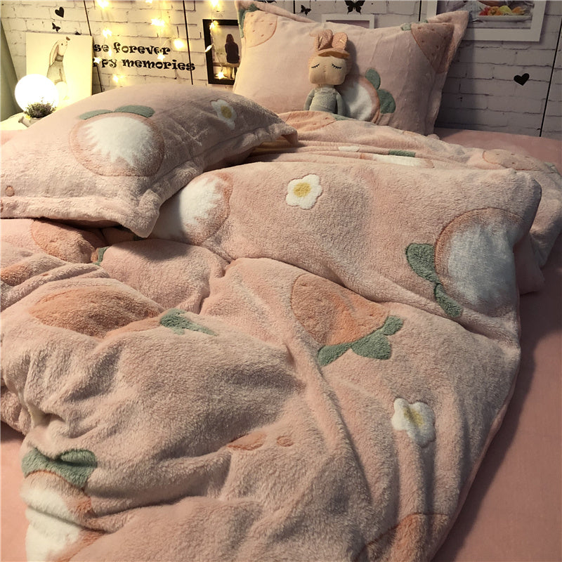 HKM-283667 Cozy Four-Piece Princess Heart and Snowflake Velvet Coral Bedding Set