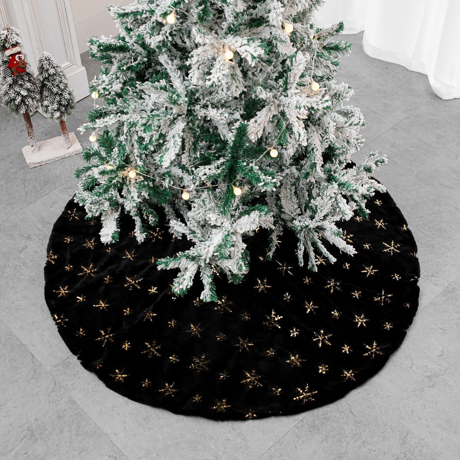 HKM-285267 Black Embroidered Velvet Christmas Tree Skirt with Sequin Detailing