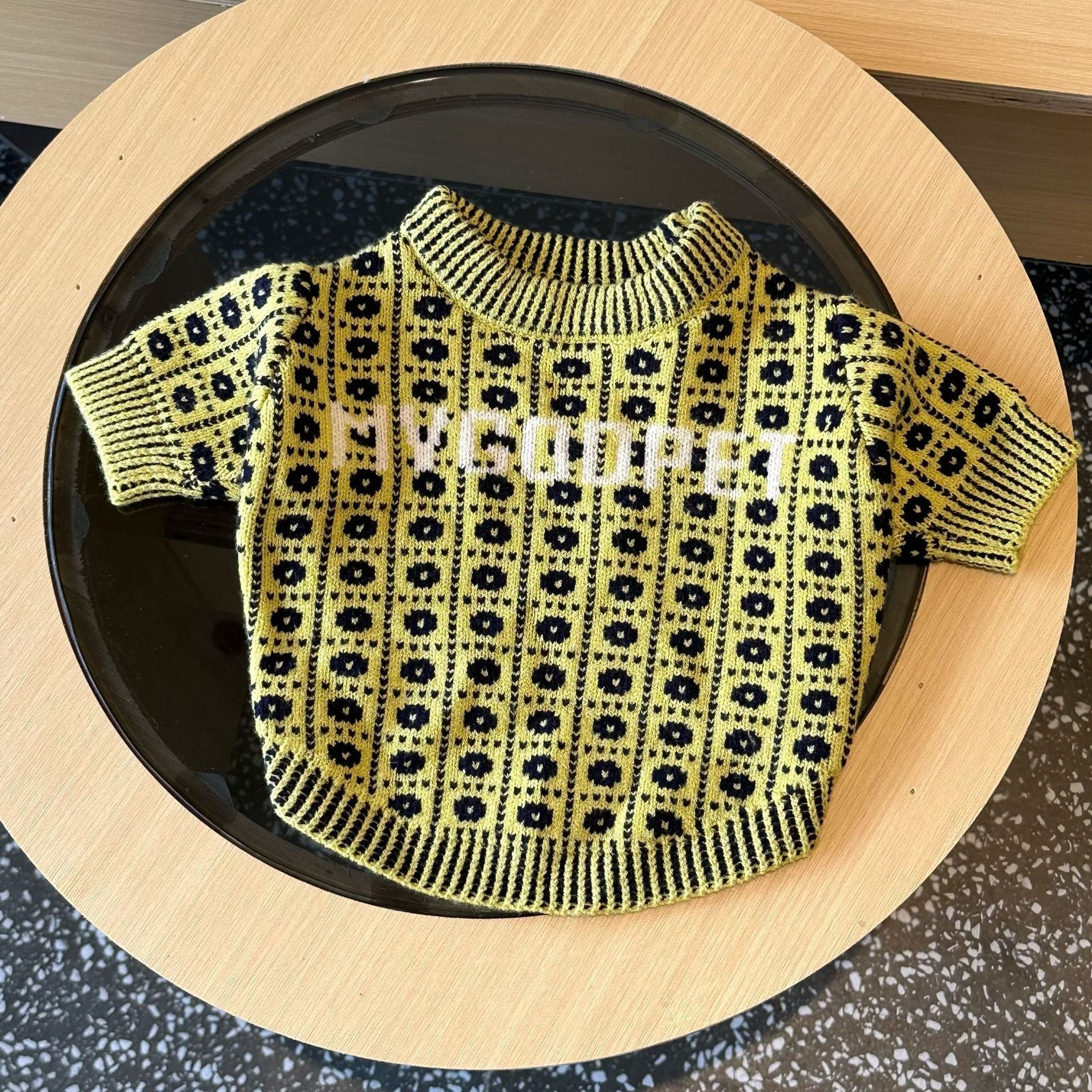 HKM-289683 Cozy Pet Winter Sweater with Matching Hat for Dogs and Cats