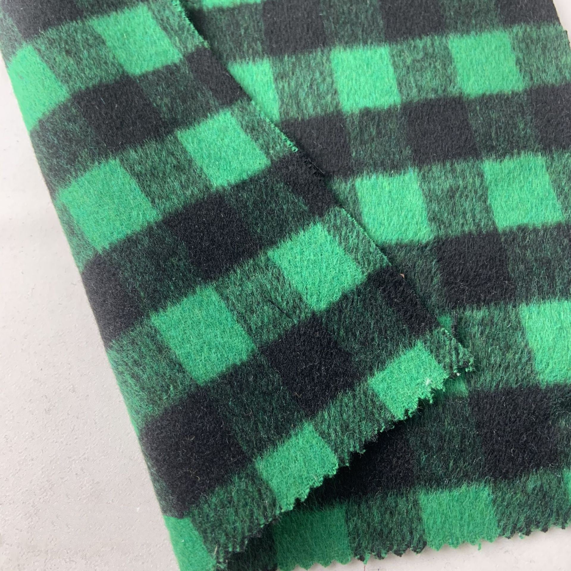 HKM-289939 Thickened Cashmere Plaid Fabric for Versatile Clothing and Home Decor