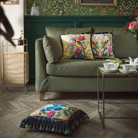 HKM-290643 Forest-Themed Short Plush Cushion Cover with Solid Reverse and Tassel Detail