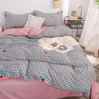 HKM-291731 Four-Piece Pure Cotton Bed Set with Geometric Pattern for 1.8m x 2.2m Bed