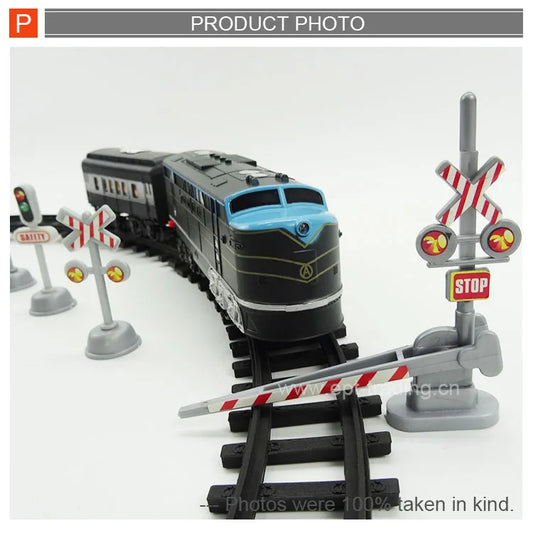 HKM-292371 Battery Operated Electric Train Track Set with Sound and Light for Kids