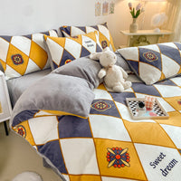 HKM-294867 Cozy Milk Velvet Winter Bed Set with Cartoon and Geometric Patterns - Four-Piece Duvet Cover, Sheet, and Pillowcases