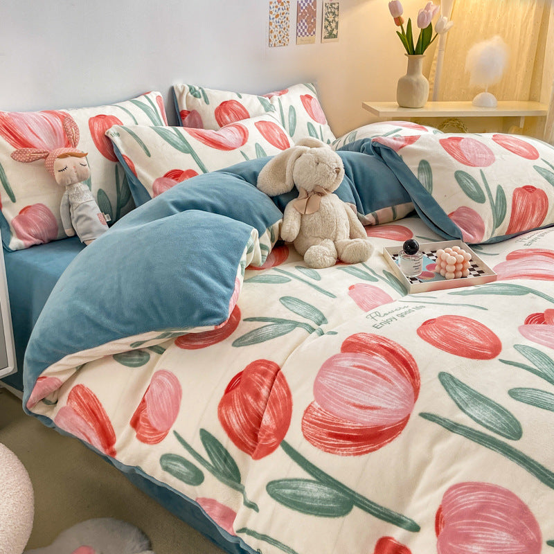 HKM-294867 Cozy Milk Velvet Winter Bed Set with Cartoon and Geometric Patterns - Four-Piece Duvet Cover, Sheet, and Pillowcases