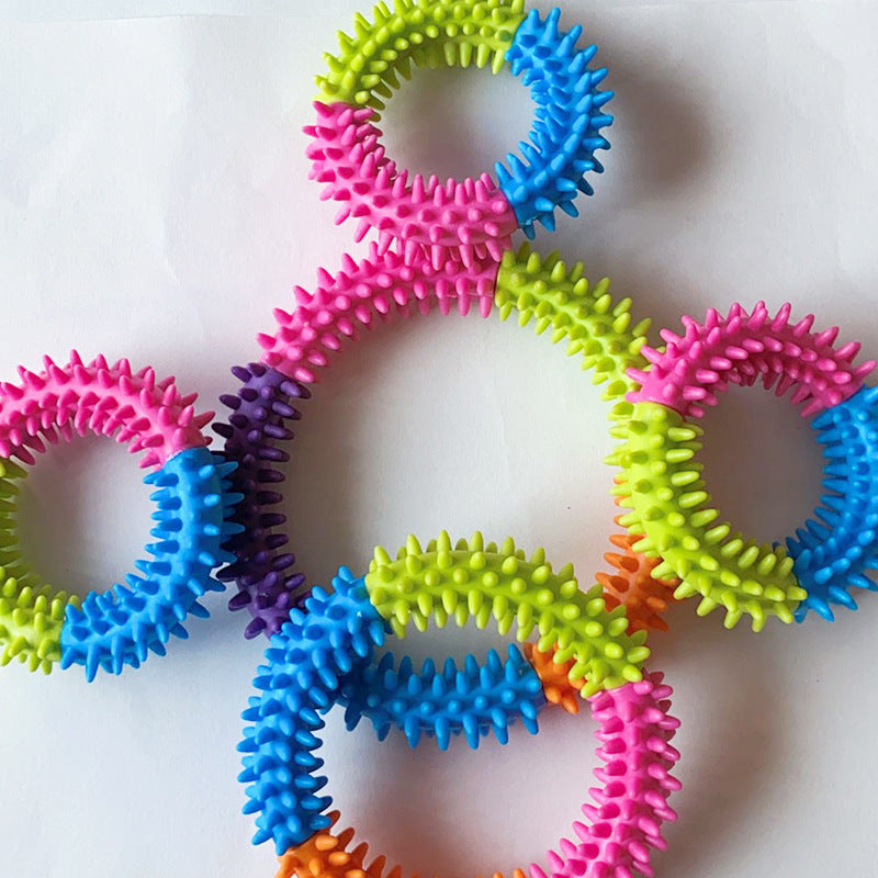HKM-295507 Eco-Friendly TPR Rubber Thorn Ring Pet Toy - Multiple Color Options Available