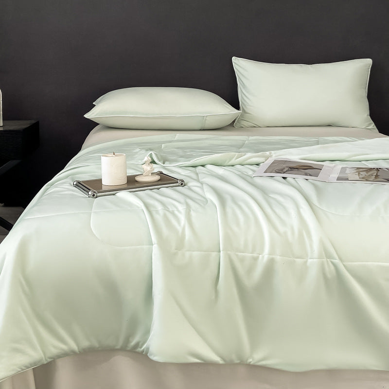 HKM-296019 Lightweight Summer Quilt - Washable Cool Fiber, Available in Two Sizes