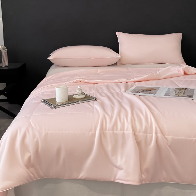 HKM-296019 Lightweight Summer Quilt - Washable Cool Fiber, Available in Two Sizes