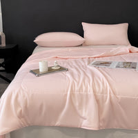 HKM-296019 Lightweight Summer Quilt - Washable Cool Fiber, Available in Two Sizes
