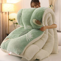 HKM-296339 Winter Thick Lamb Velvet Quilt - Cozy Floral Designs, Multiple Sizes Available