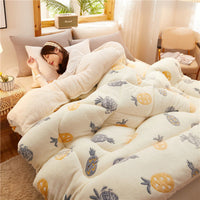 HKM-296339 Winter Thick Lamb Velvet Quilt - Cozy Floral Designs, Multiple Sizes Available