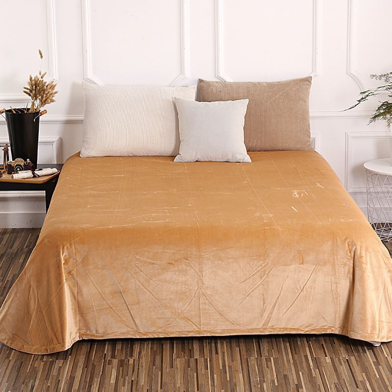 HKM-298003 Coral Solid Color Flannel Quilt - 230cm x 250cm, Polyester Fabric