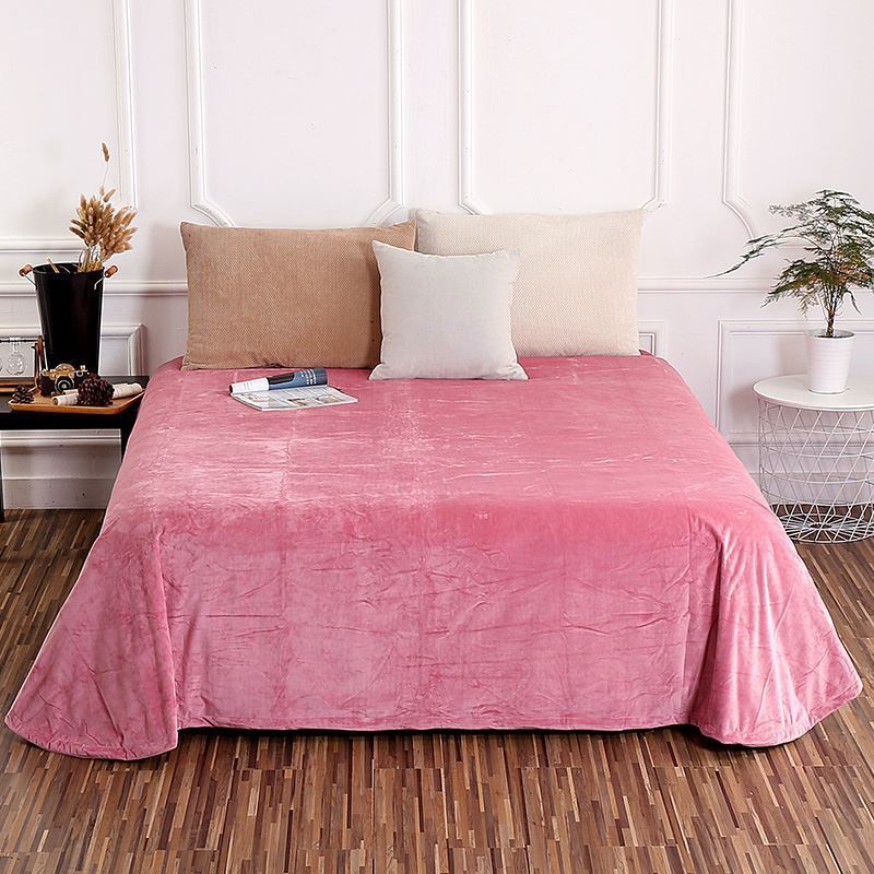 HKM-298003 Coral Solid Color Flannel Quilt - 230cm x 250cm, Polyester Fabric
