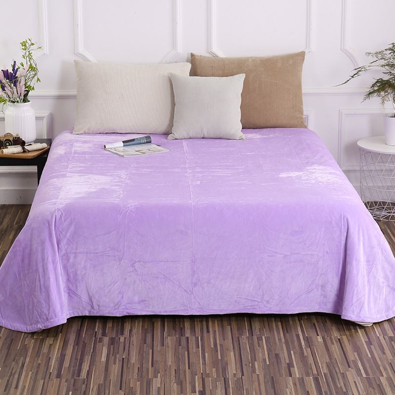 HKM-298003 Coral Solid Color Flannel Quilt - 230cm x 250cm, Polyester Fabric