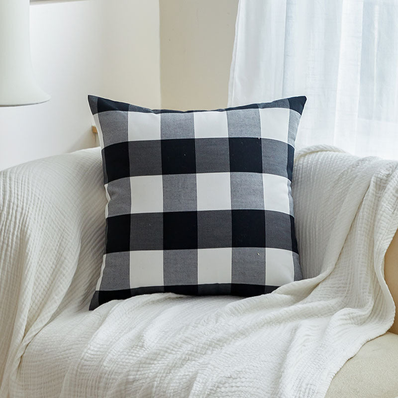 HKM-299283 Black and White Checkered Polyester Cotton Pillowcase for Sofa and Bedroom Use