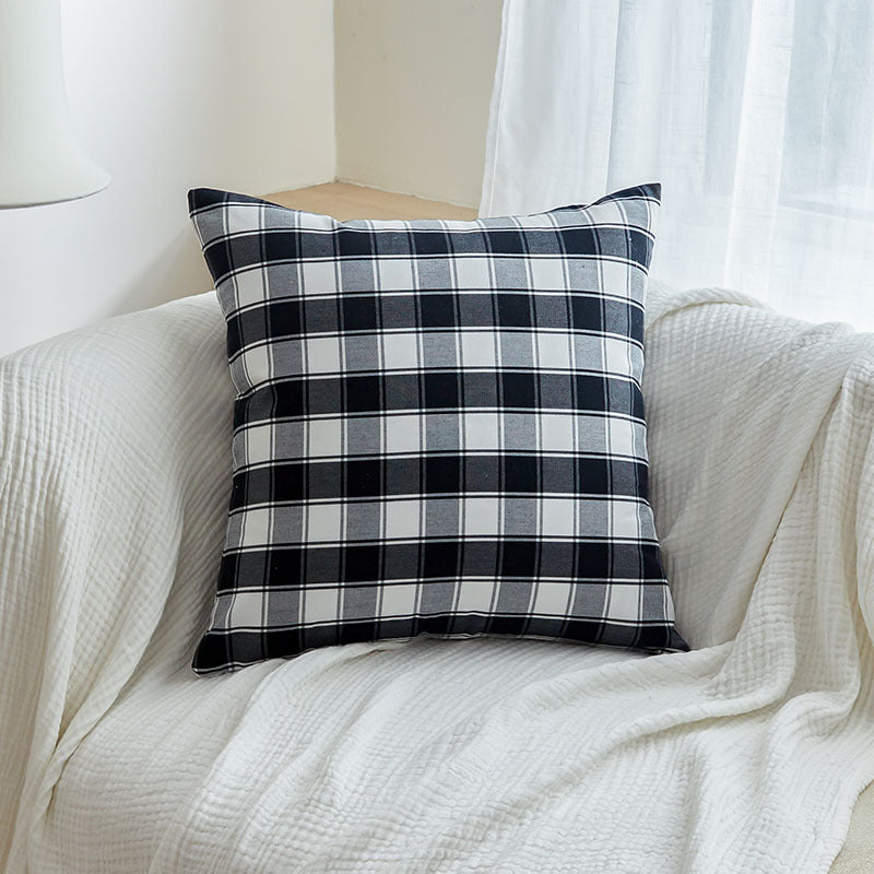 HKM-299283 Black and White Checkered Polyester Cotton Pillowcase for Sofa and Bedroom Use
