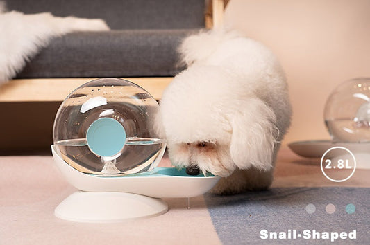 HKM-305427 Automatic Cat Drinking Fountain with 2.8L Capacity and Transparent Water Level Indicator