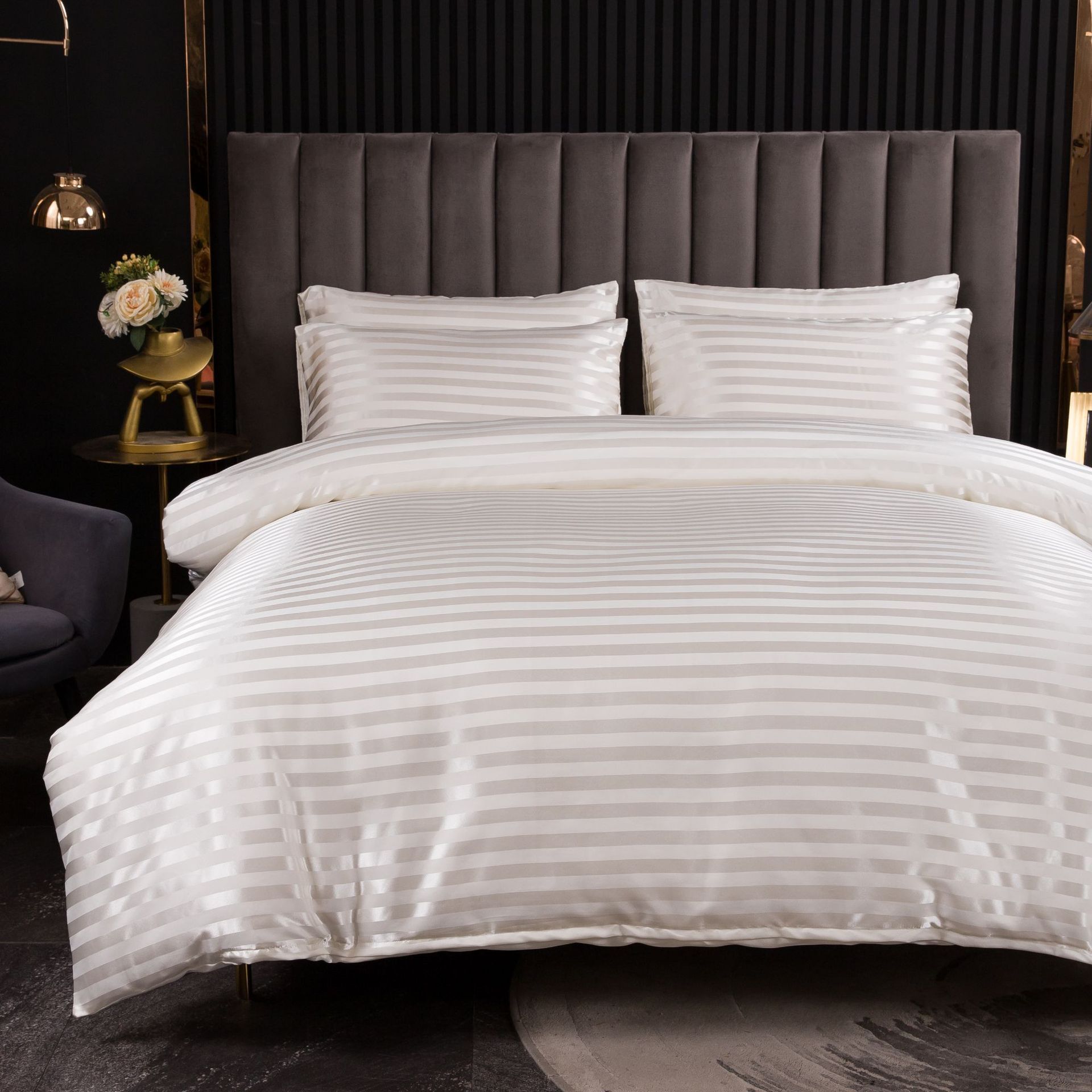 HKM-307539 Thickened Striped Jacquard Four-Piece Fabric Bed Sheet and Duvet Cover Set