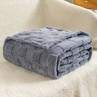 HKM-310675 Thickened Checkered Jacquard Nap Wool Blanket - Available in Milky White and Hulan