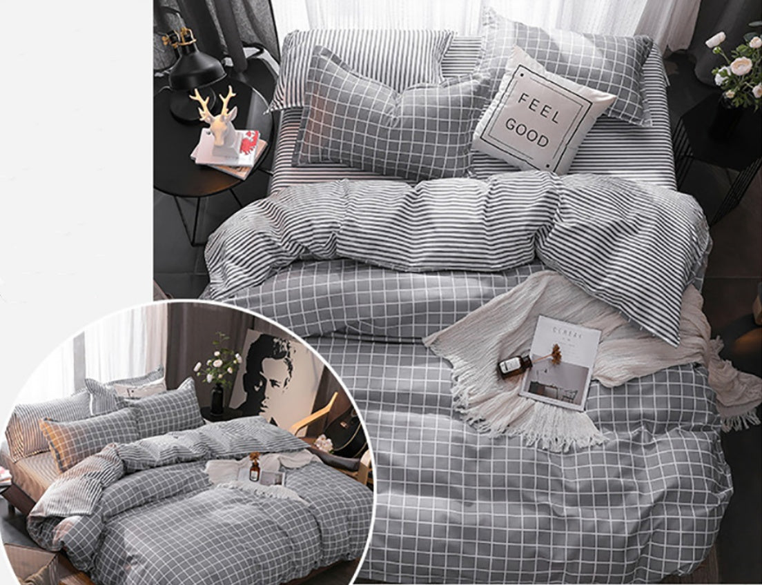 HKM-312147 Modern Floral 4-Piece Quilt Cover Set in Various Sizes - Soft and Durable Fabric