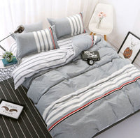 HKM-312147 Modern Floral 4-Piece Quilt Cover Set in Various Sizes - Soft and Durable Fabric