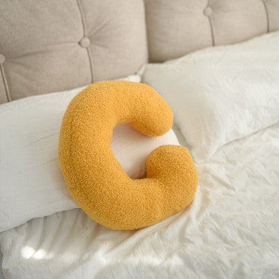 HKM-313107 Plush Alphabet Pillow Cushion for Home Decor and Photography Props