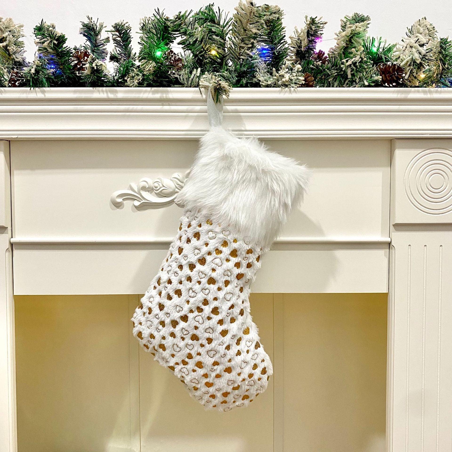 HKM-313427 Plush Christmas Socks Gift Bag - Festive Cloth Decorations for Holiday Cheer