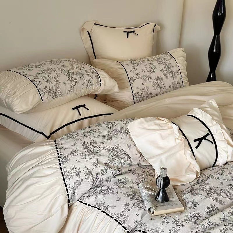 KTX-315923 French Vintage Style Warmth Four-Piece Lace Bedding Set for Autumn and Winter