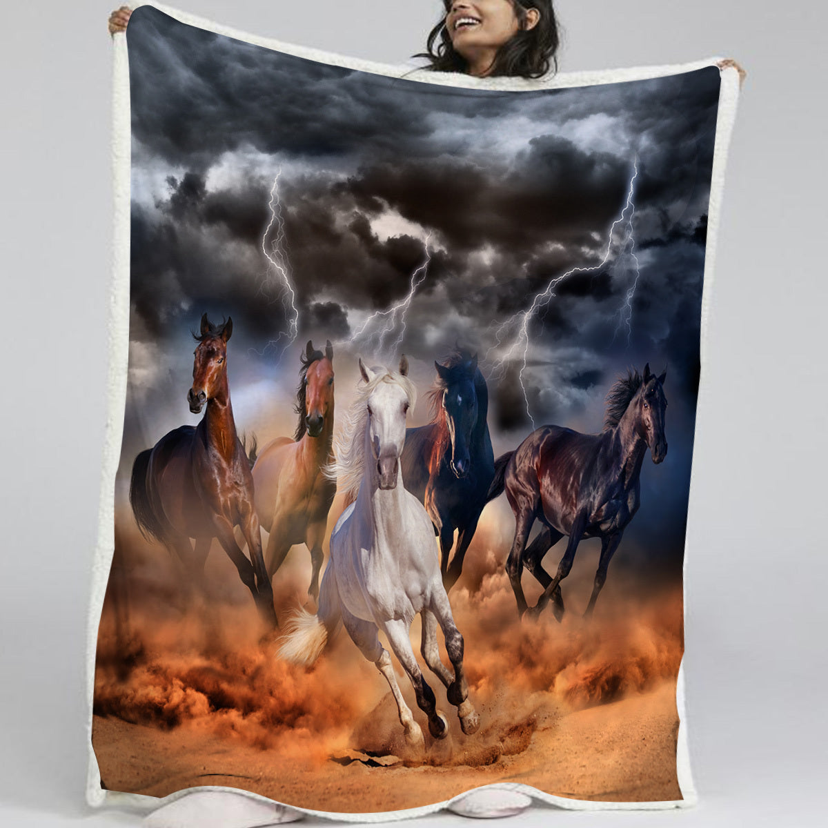HKM-316115 Sherpa Fleece Horse-Themed Blanket for Couch, Camping, and Office Use