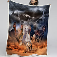 HKM-316115 Sherpa Fleece Horse-Themed Blanket for Couch, Camping, and Office Use