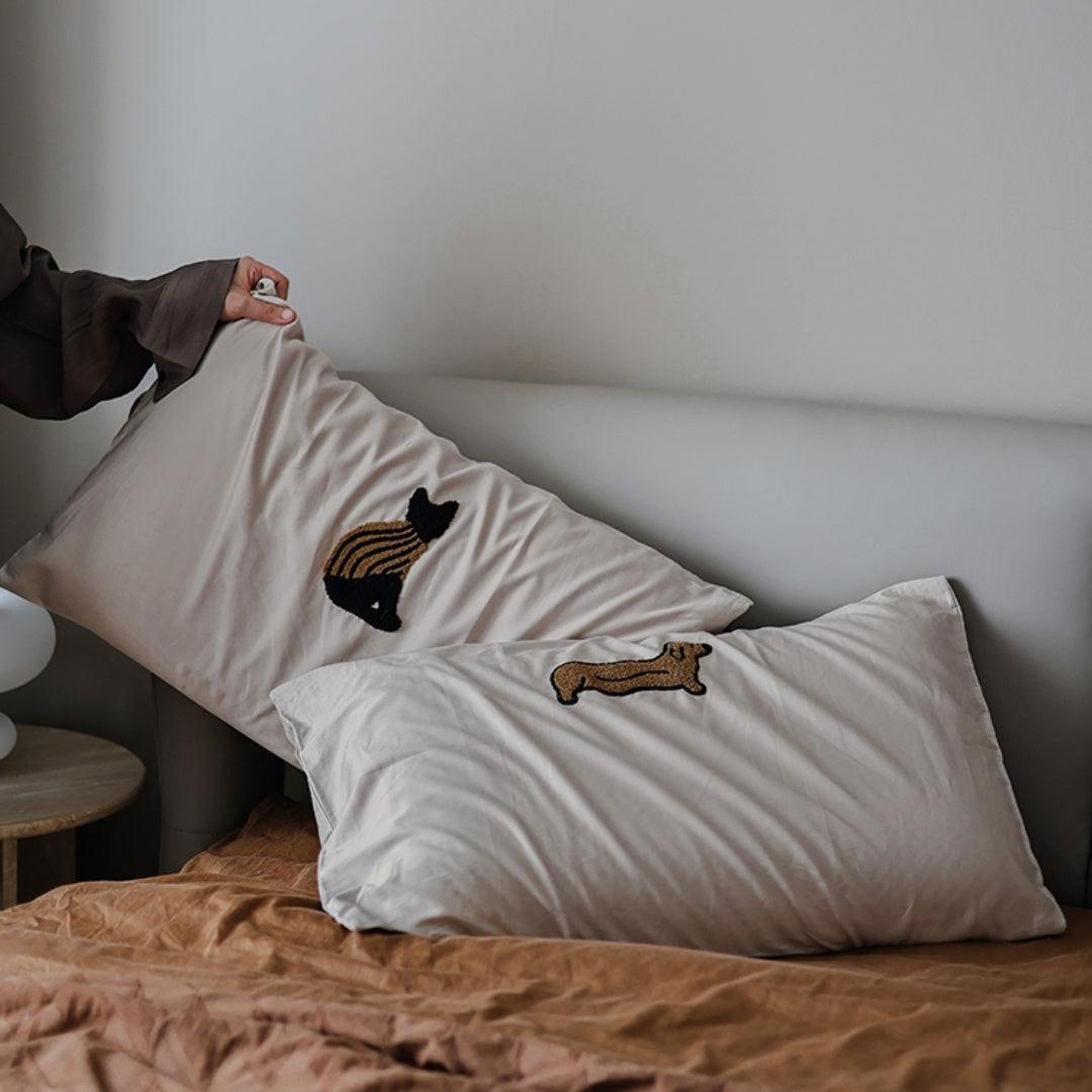 HKM-325139 Milk Coffee Plush Cotton Pillowcase with Three-Dimensional Embroidery - Available in Single and Double Sizes