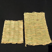 HKM-328659 Natural Hand-Woven Straw Mat for Small Pets - Safe, Non-Toxic Chew Toy and Bed Accessory, Two Sizes Available