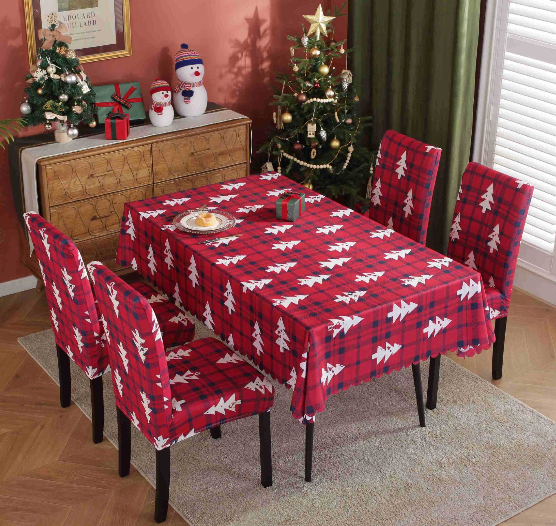 HKM-328915 Waterproof and Oil-Proof Christmas Tablecloth in Various Festive Designs and Sizes