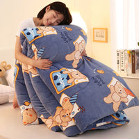 HKM-329107 Double-Sided Fleece Quilt for Dorms - Soft Polyester with Fun Prints